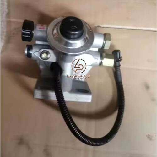 Bơm tay nhiên liệu Doosan DL08 65.12502-5003S